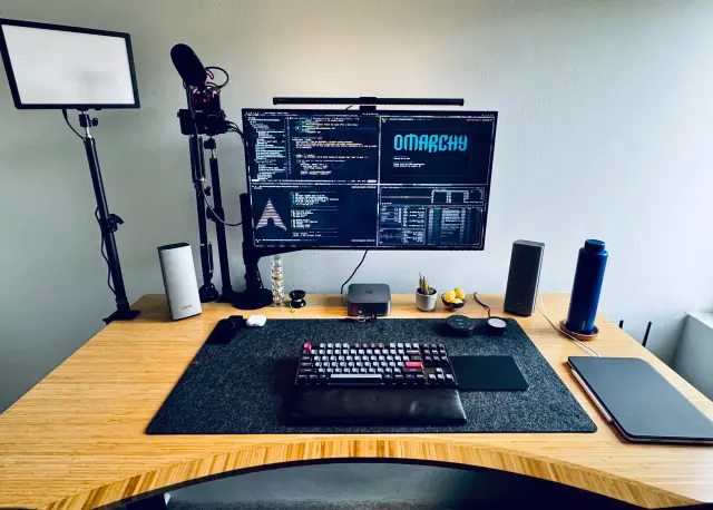 Omarchy workstation