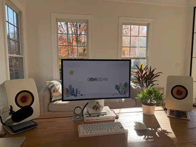Daytime Workstation