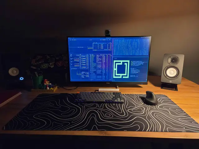 ThinkPad x Omarchy setup no. 274628291