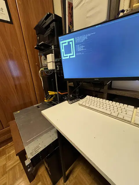 Omarchy on a DL380p G8