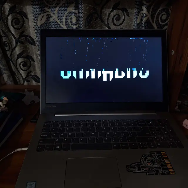 Omarchy > Windows