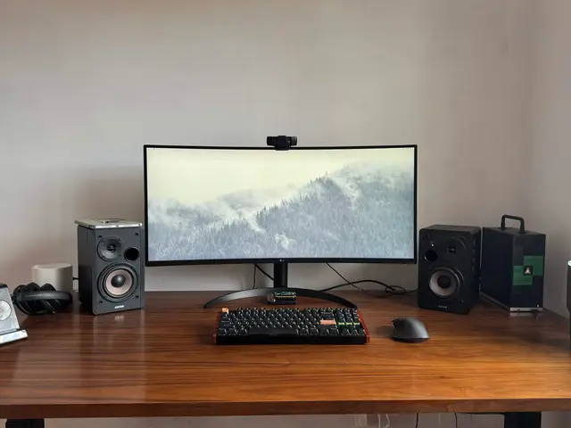 Framework Desktop with Omarchy